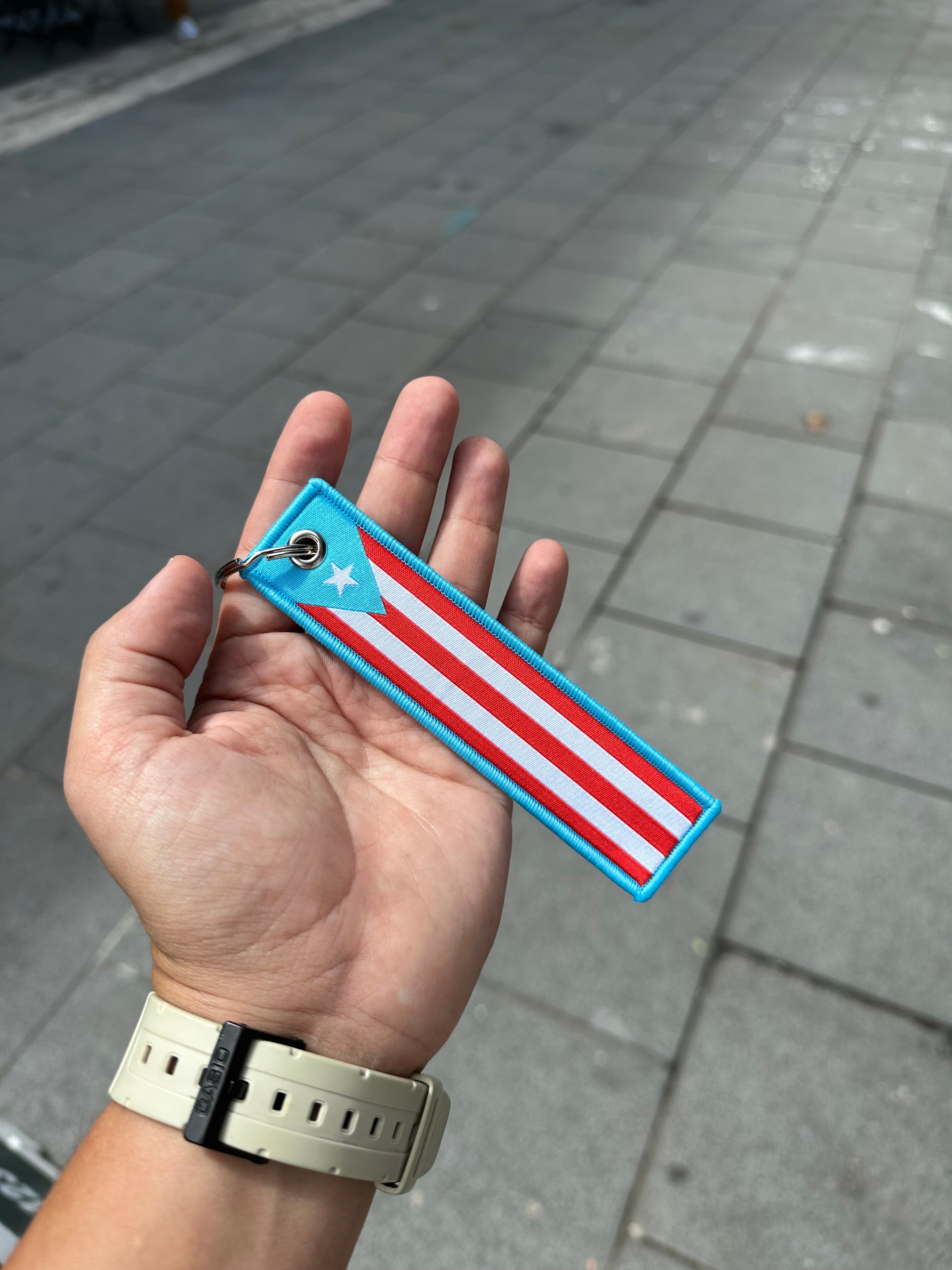 Llavero bandera de Puerto Rico Sky Blue, nylon con anillo de metal