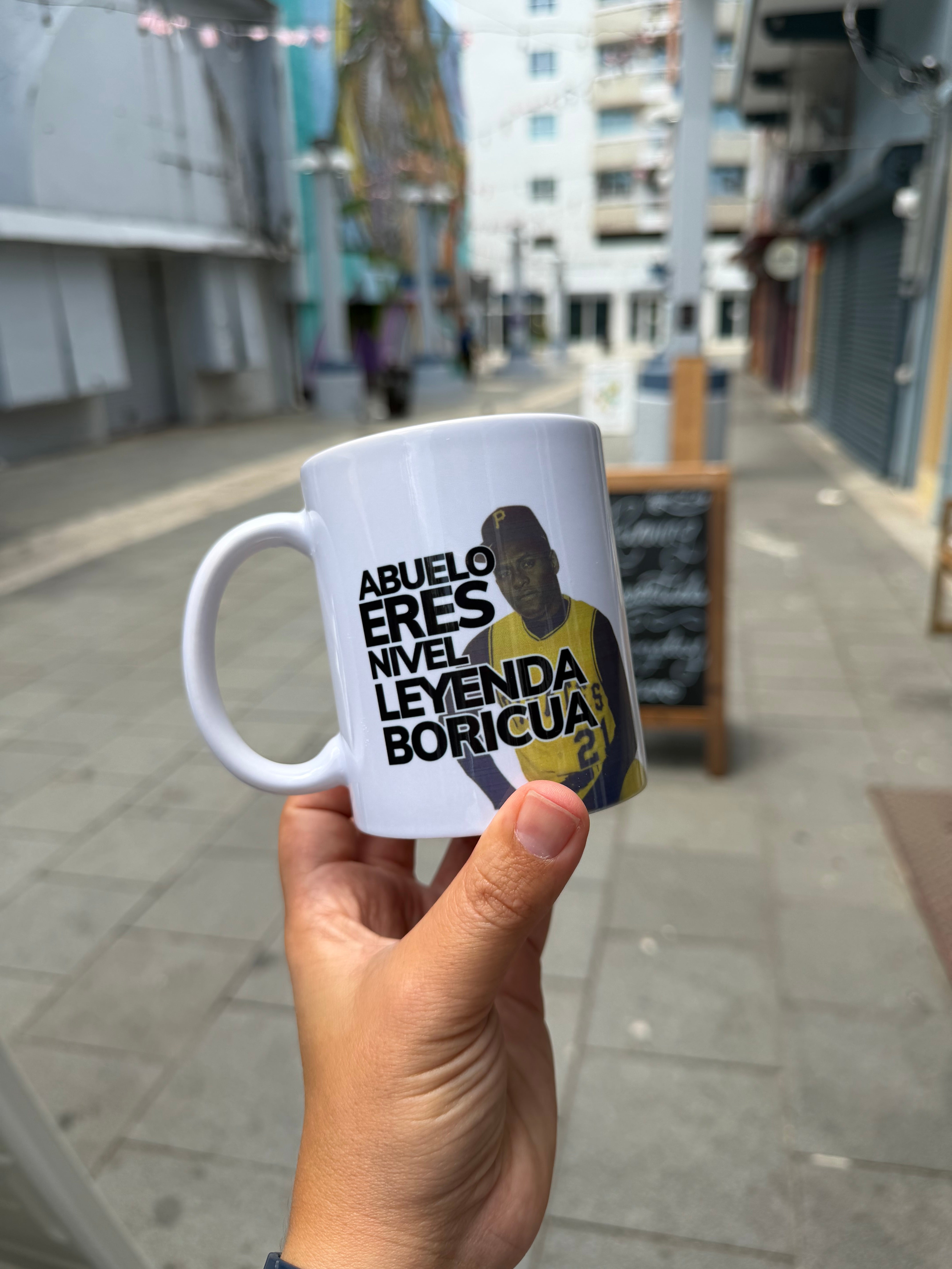 Taza: Abuelo Eres Nivel Leyenda Boricua: Clemente (Mug)