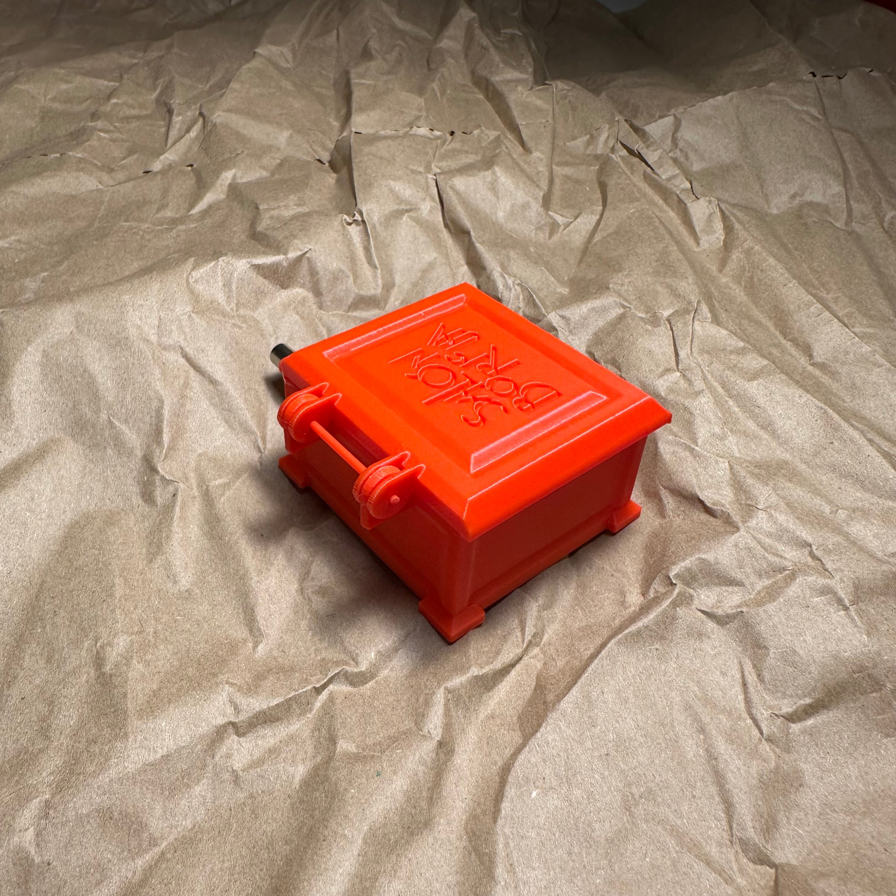 Cajita Musical #2 Rojo - La Borinqueña (Musical Box)