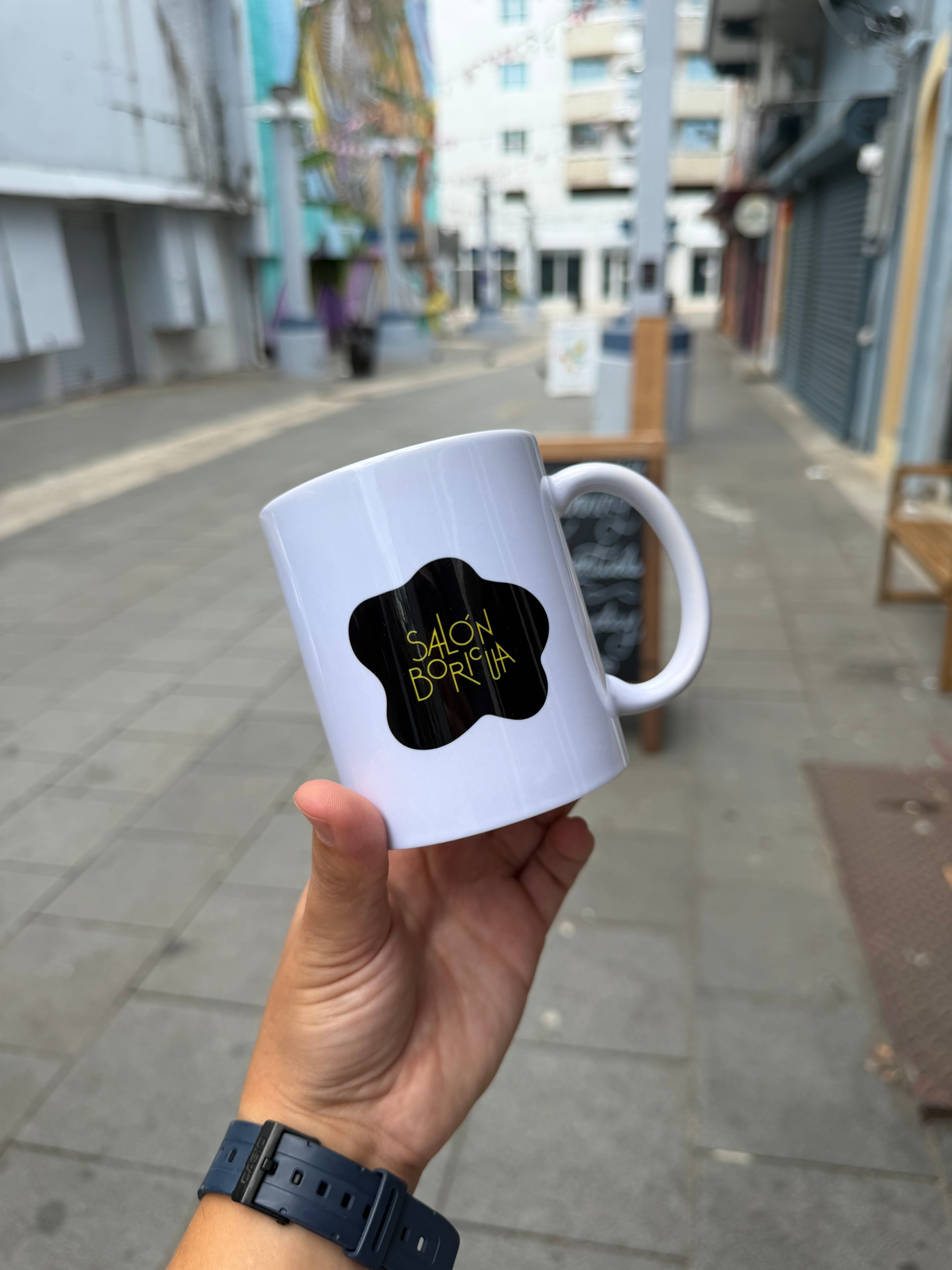 Taza: No me hables hasta que prenda la greca (Mug)