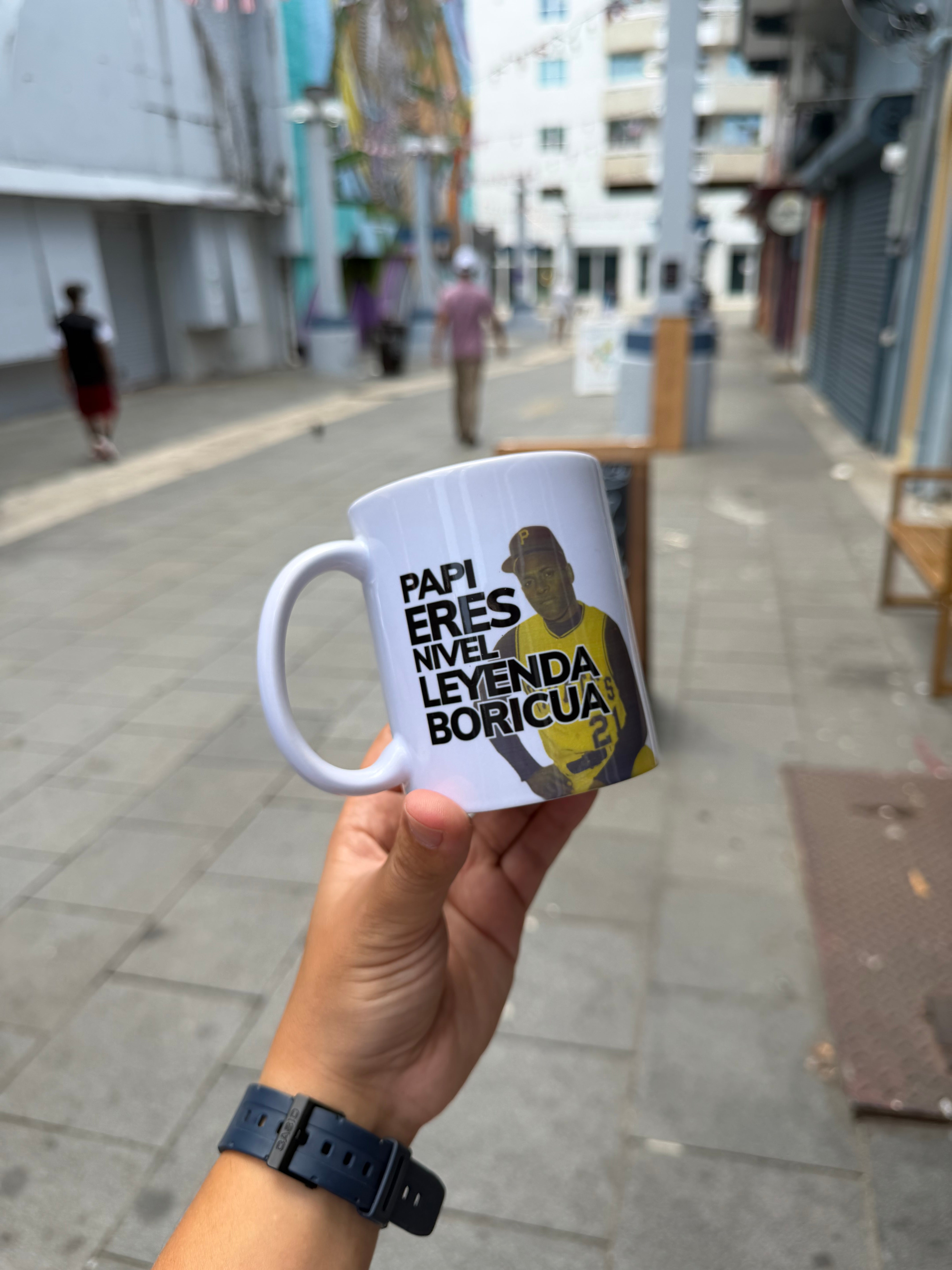 Taza: Papi Eres Nivel Leyenda Boricua: Clemente (Mug)