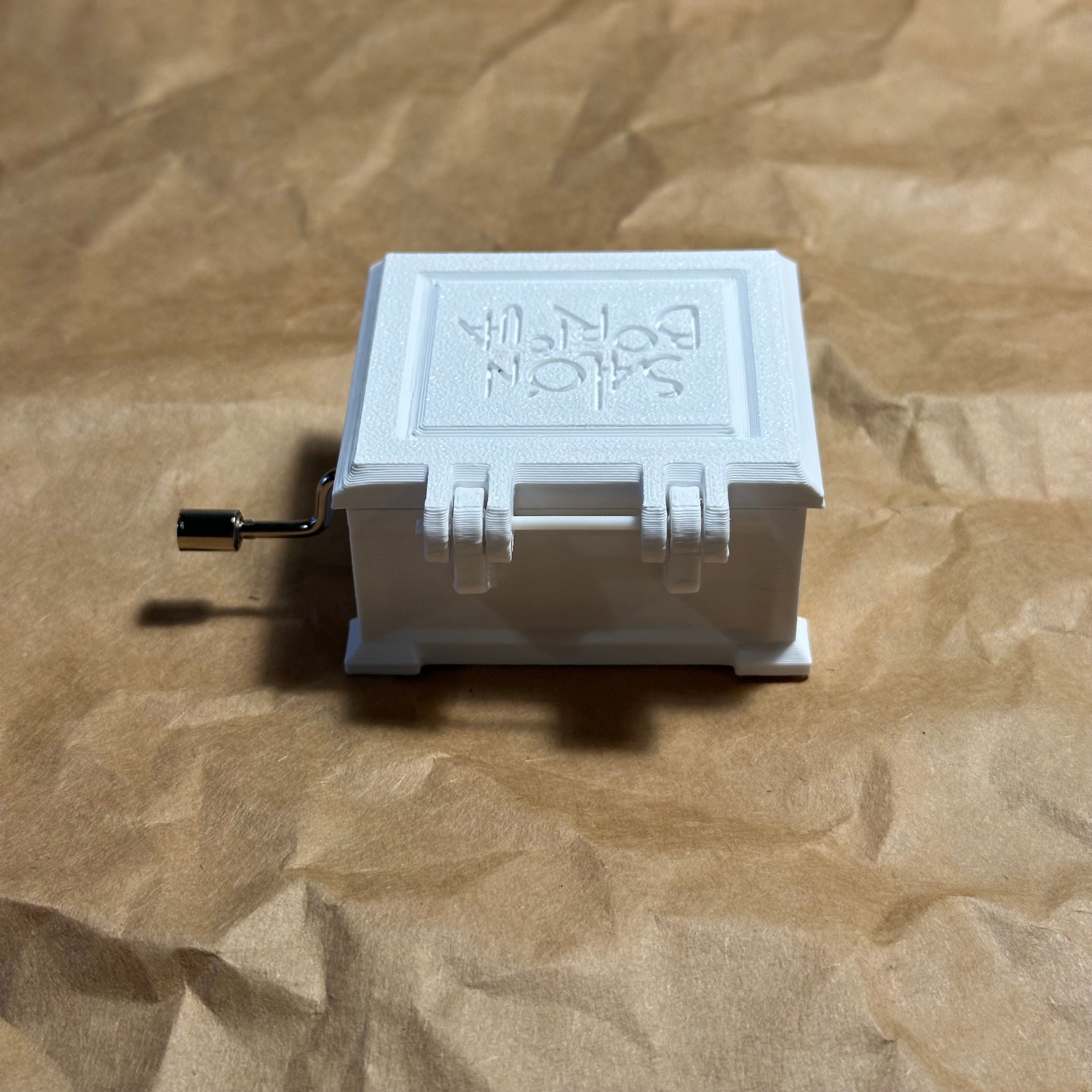 Cajita Musical #5 Blanca - La Borinqueña (Musical Box)