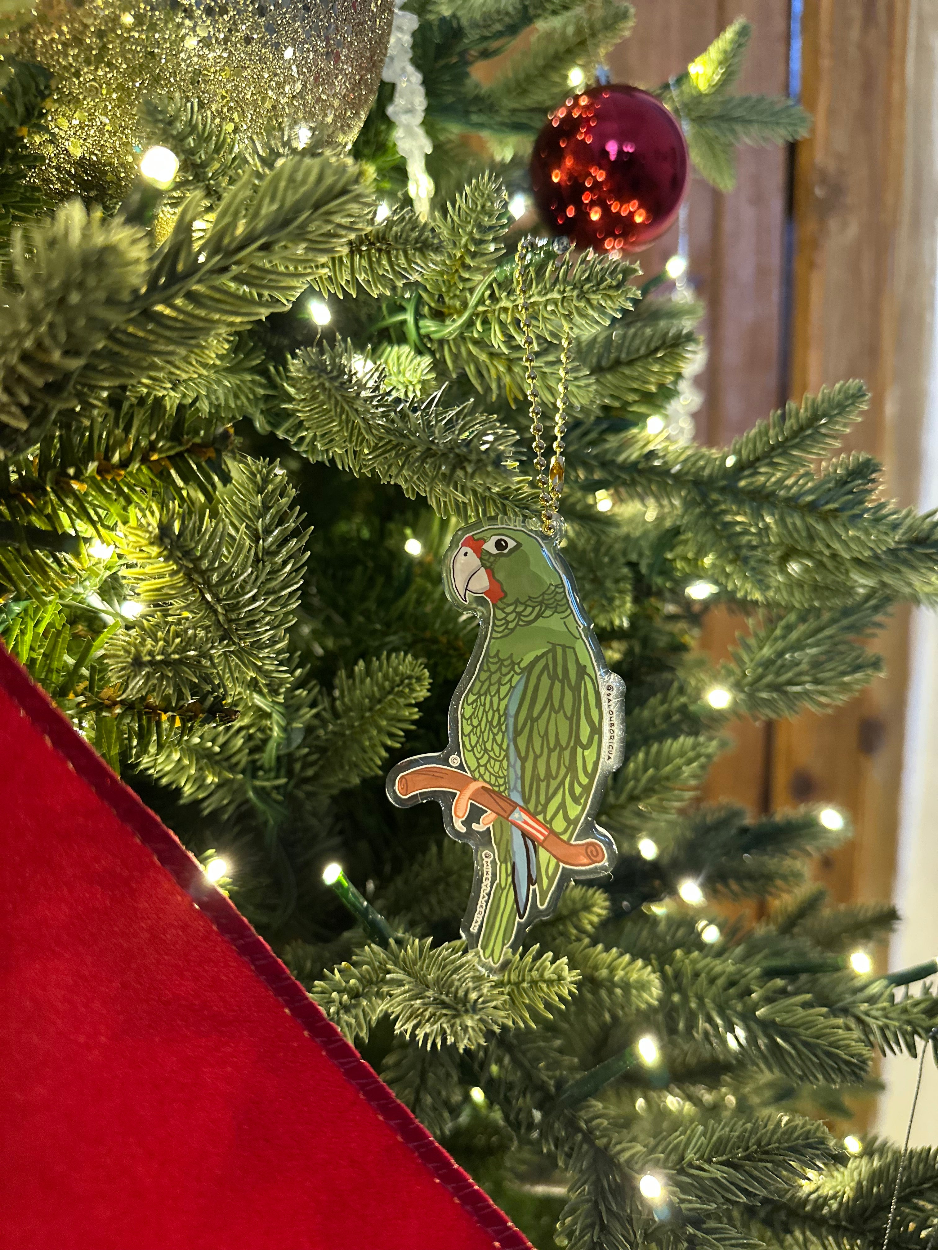 Adorno: Cotorra Puertorriqueña (Acrylic Christmas Ornament)