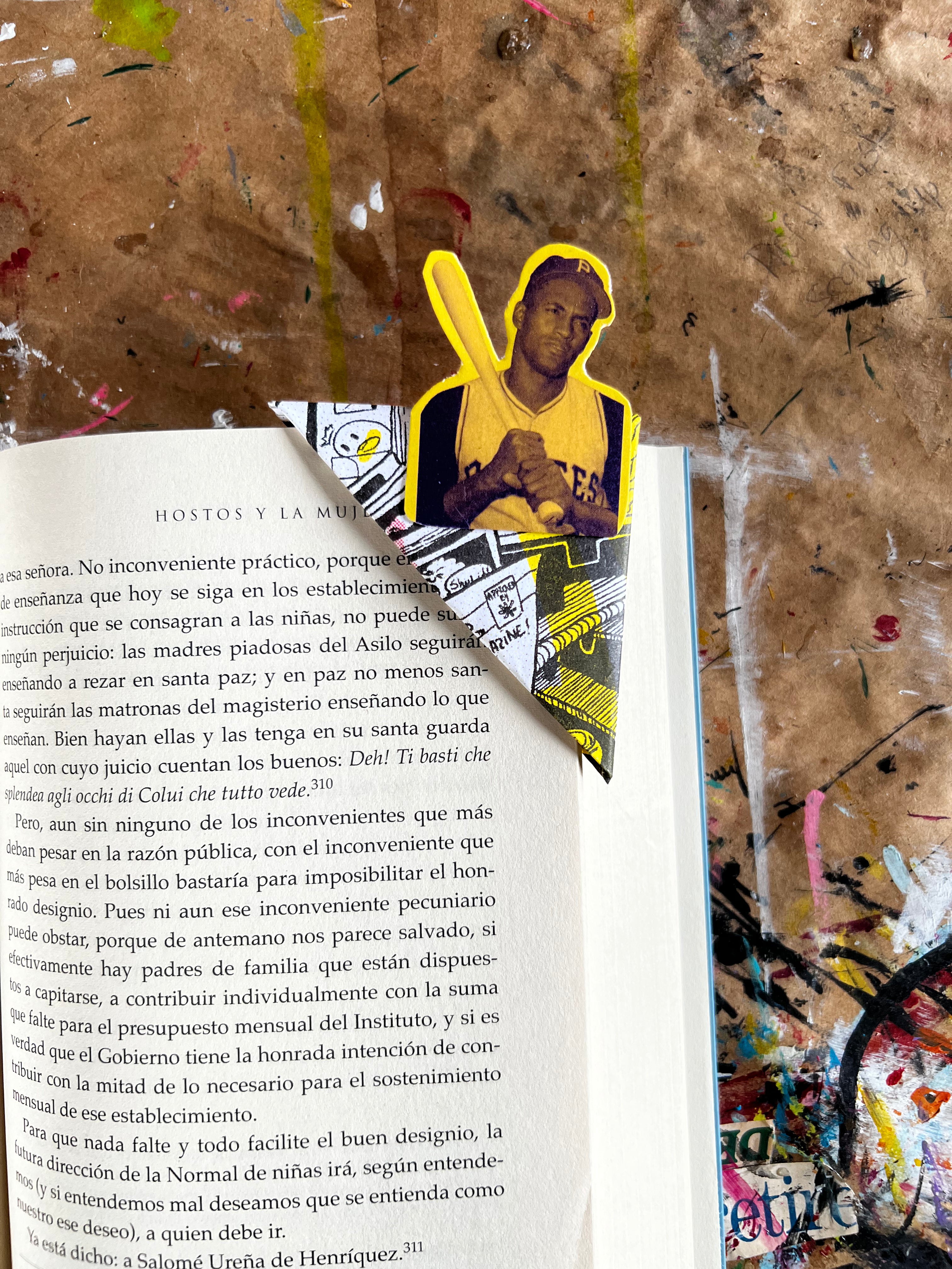 Handmade: Roberto Clemente (Origami Corner Bookmark)